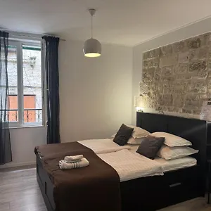 Palace Residences Apartment